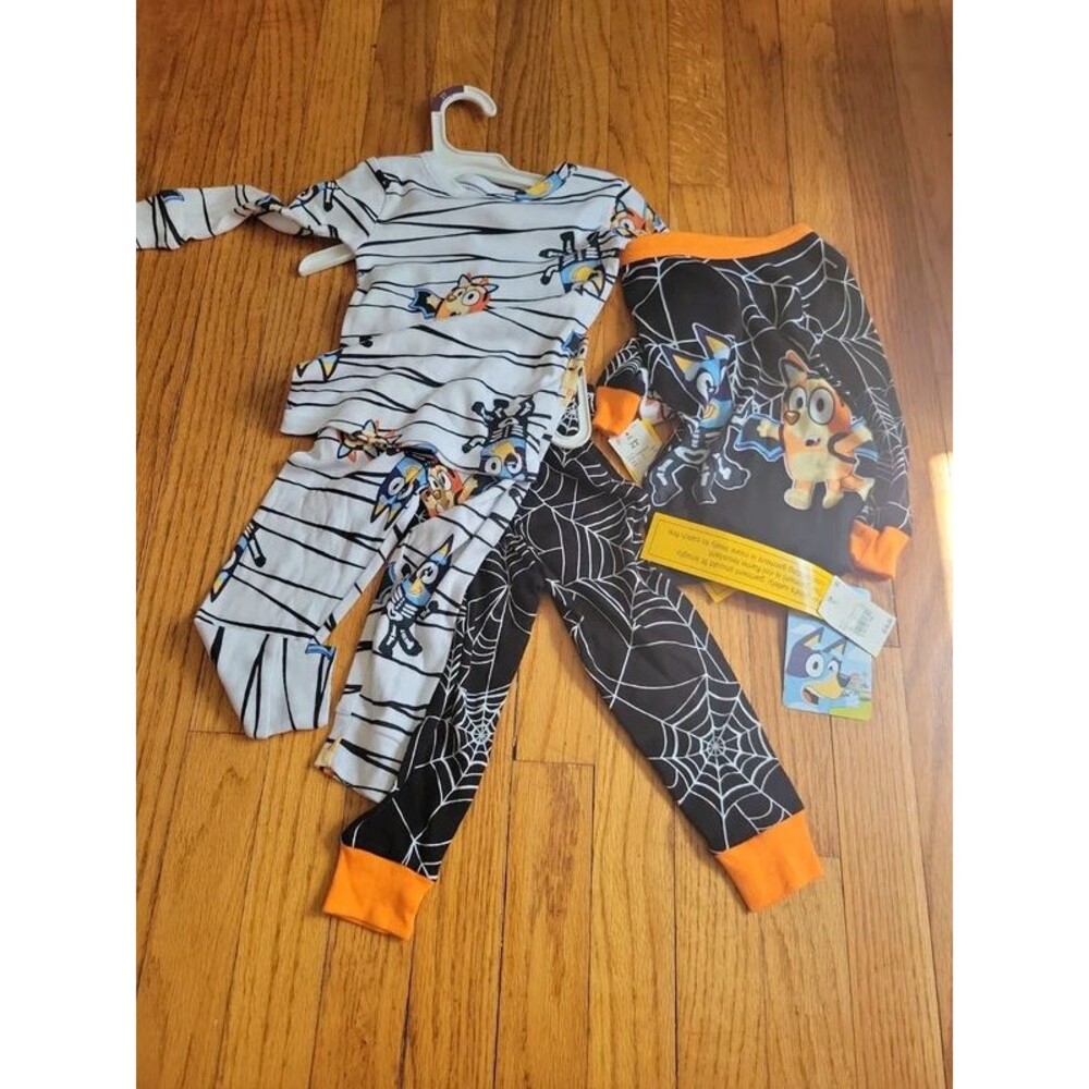 Brand new 2t bluey Halloween pj's Boys or girls cute